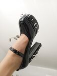 Shoes in style : 5 Nude Pics