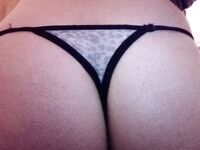 Thong: 4 Nude Pics
