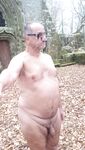 Balade exhibe nu lieu public: 11 Nude Pics