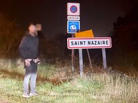 Sur la route des vacances : 11 Nude Pics
