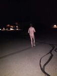 Nude in public: 20 Nude Pics