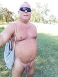 Naturist: 19 Nude Pics