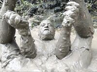 SHOT : MUD BONDAGE: 28 Nude Pics