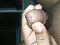 Big dick close up... : 15 Nude Pics