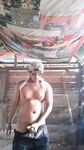 Farmer jerk off during break : 3 Nude Pics
