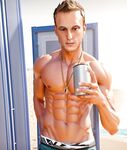 Tom's pics & gear : 13 Nude Pics