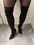 New boots: 6 Nude Pics