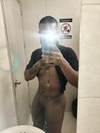 Working day, very hot and exciting: 3 Nude Pics