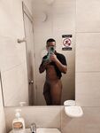 Working day, very hot and exciting: 3 Nude Pics