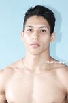 Argentine Dick Cums: 25 Nude Pics