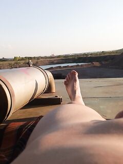 Summertime: 1 Nude Pics