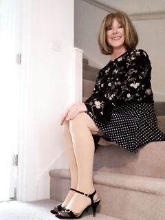 Mandy Roberts : 10 Nude Pics