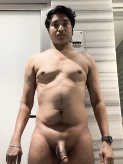 Desi guy ab : 2 Nude Pics