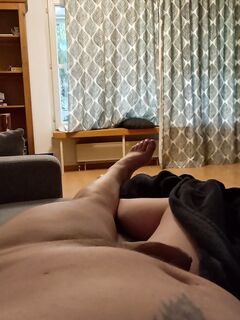 Relax : 9 Nude Pics