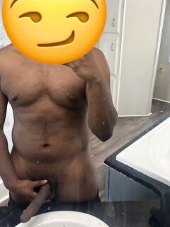 Dick picks : 3 Nude Pics
