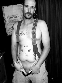 Sarge: 18 Nude Pics