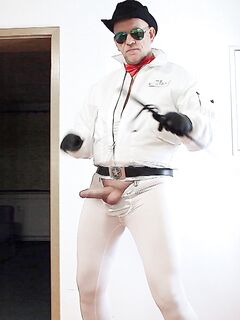 White Lycra Cowboy 1 : 5 Nude Pics