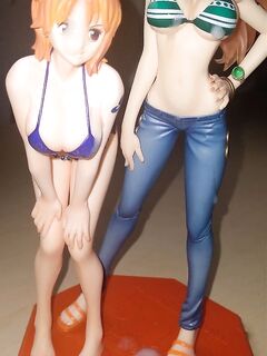 Nami pre and post timeskip cumtribute: 10 Nude Pics