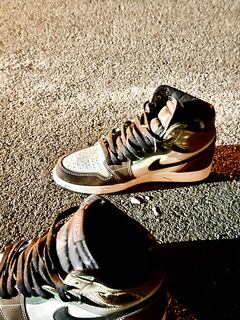 Jordan 1 - Outside Park: 4 Nude Pics