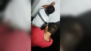Caught two men who were fucking in the bathroom and record everything