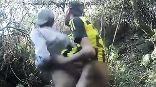 Latino couple go back to cruising area to fuck