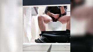 spy hung latin guy jerks loudly in stall